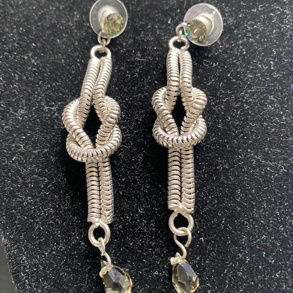 Stunning silver/gunmetal earring, with smoky CZ on the ear and at the "bottom" - Picture 1 of 4